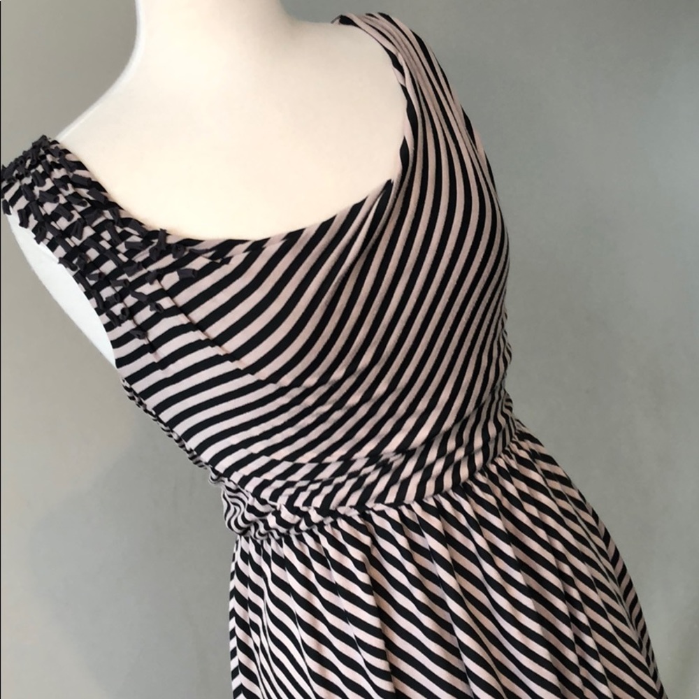 ❤️ Esley Striped And Draped Dress